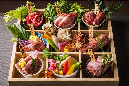 こだわりの素材を店内調理